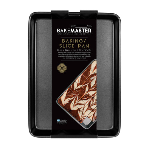 Non-stick baking slice pan in retail packaging, rounded corners and shallow sides