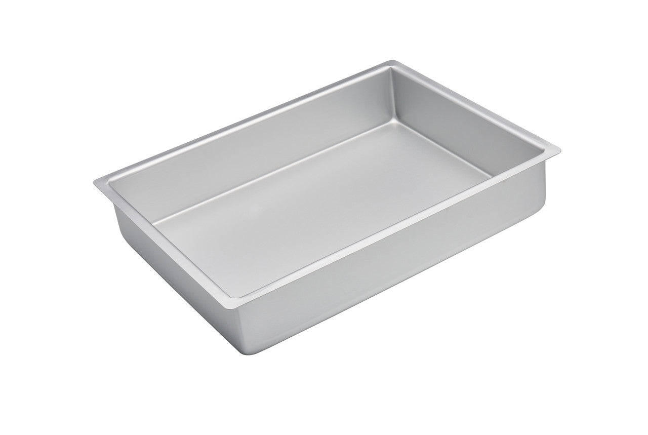Silver Anodised Rectangular Cakepan 38 x 28 x 7.5cm