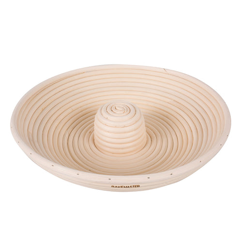 Natural rattan circle proofing basket with spiral weave, shallow round shape